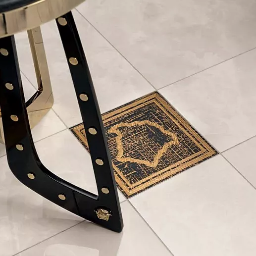 Versace Eterno 4