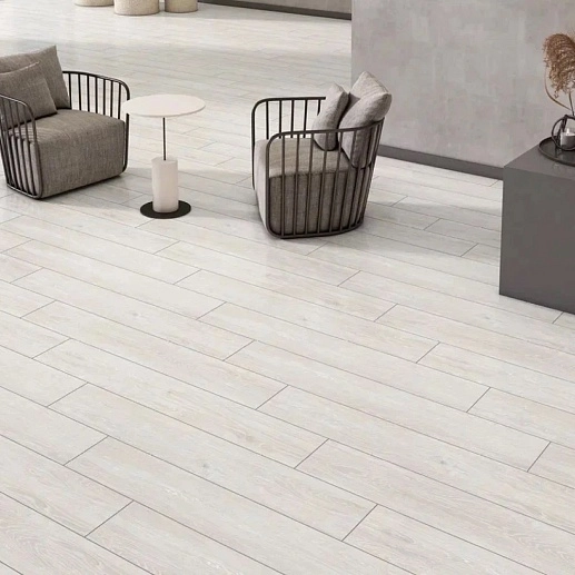 Avroria Real Wood 1