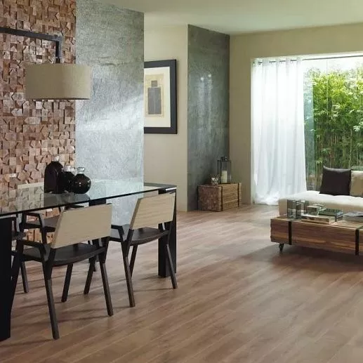 L'antic Colonial Wood 3