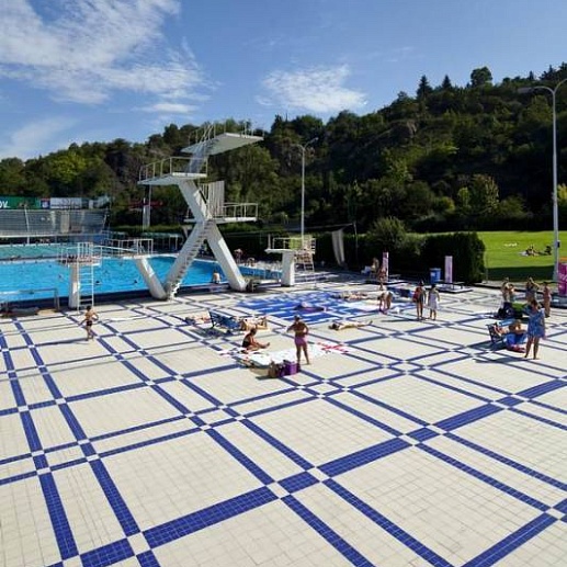 Rako Pool 10