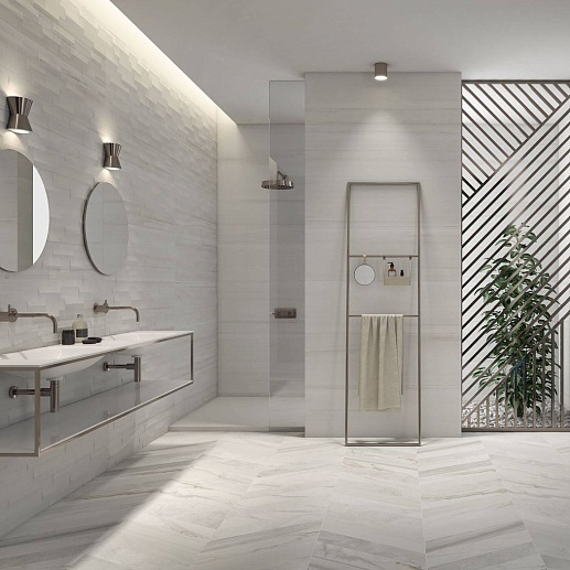 Saloni Eternal 5