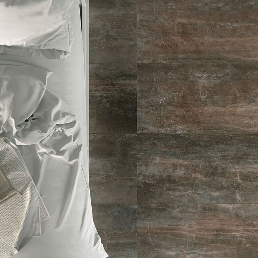 Cir & Serenissima Fossil 5